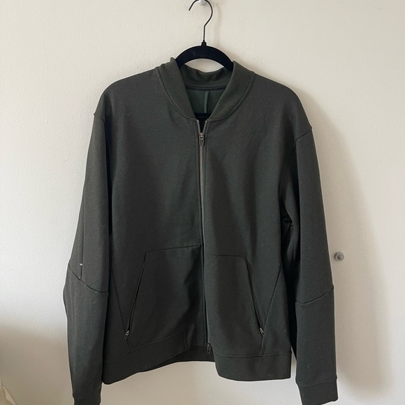 Lululemon Men's Green Zip Up Bomber Jacket - Picture 1 of 5
